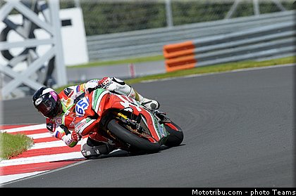 supersport_leonov_001_wsbk_2012_russie_moscou.jpg