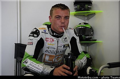 supersport_lowes_003_wsbk_2012_russie_moscou.jpg