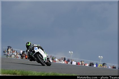 supersport_lowes_005_wsbk_2012_russie_moscou.jpg