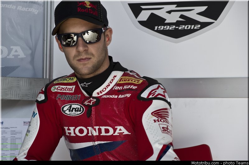 sbk_rea_02_wsbk_2012_allemagne_nurburgring