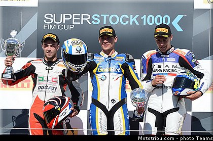 1000stk_001_wsbk_2012_allemagne_nurburgring.jpg