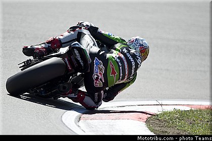 sbk_baz_009_wsbk_2012_allemagne_nurburgring.jpg