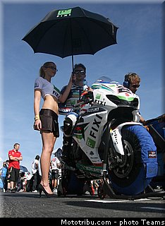 sbk_pitbabe_002_wsbk_2012_allemagne_nurburgring.jpg