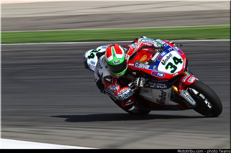 sbk_giugliano_004_portugal_portimao_2012