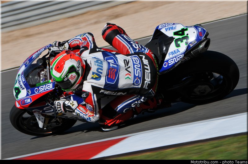 sbk_giugliano_006_portugal_portimao_2012