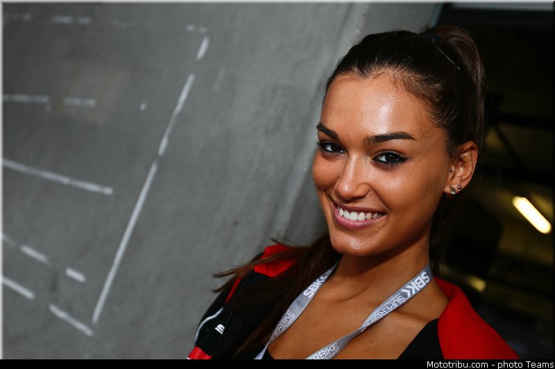 sbk_pitbabe_010_portugal_portimao_2012