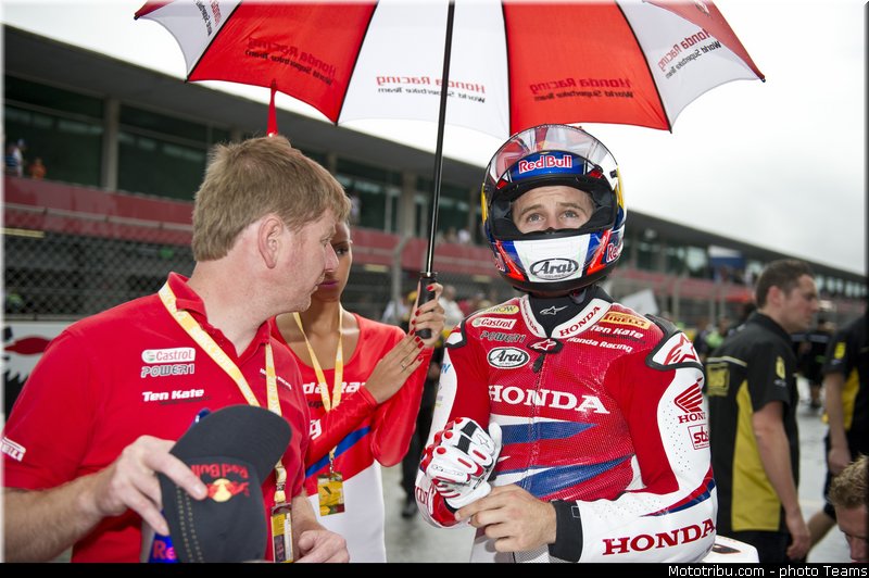 sbk_rea_001_portugal_portimao_2012