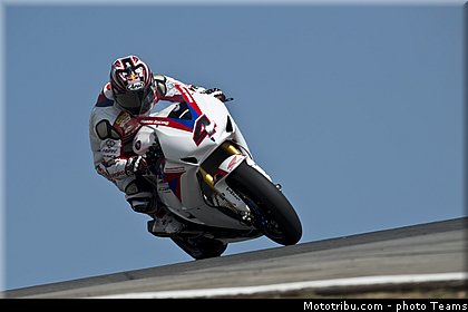 sbk_aoyama_007_portugal_portimao_2012.jpg