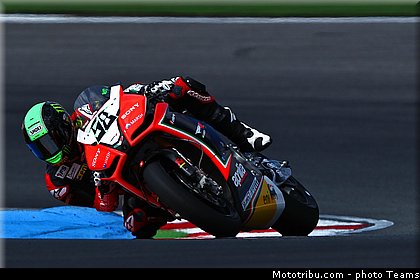 sbk_laverty_002_portugal_portimao_2012.jpg