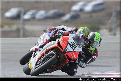sbk_laverty_008_portugal_portimao_2012.jpg