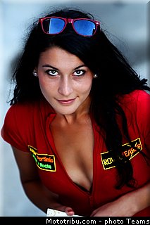 sbk_pitbabe_006_portugal_portimao_2012.jpg