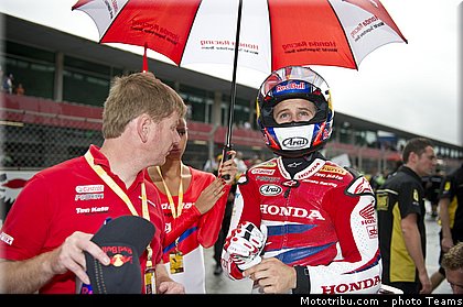 sbk_rea_001_portugal_portimao_2012.jpg