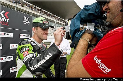 sbk_sykes_025_portugal_portimao_2012.jpg