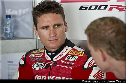 supersport_parkes_001_portugal_portimao_2012.jpg