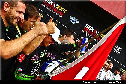 supersport_sofuoglu_002_portugal_portimao_2012.jpg