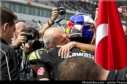 supersport_sofuoglu_019_portugal_portimao_2012.jpg