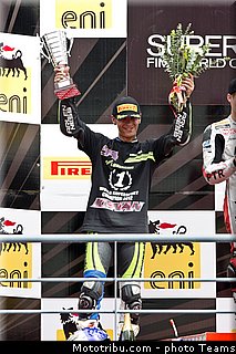 supersport_sofuoglu_028_portugal_portimao_2012.jpg