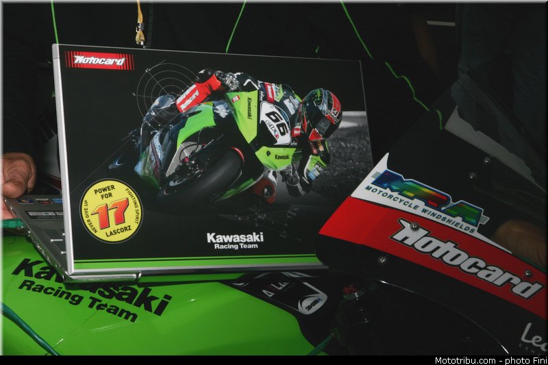 sbk_ambiance_018_france_magny_cours_2012