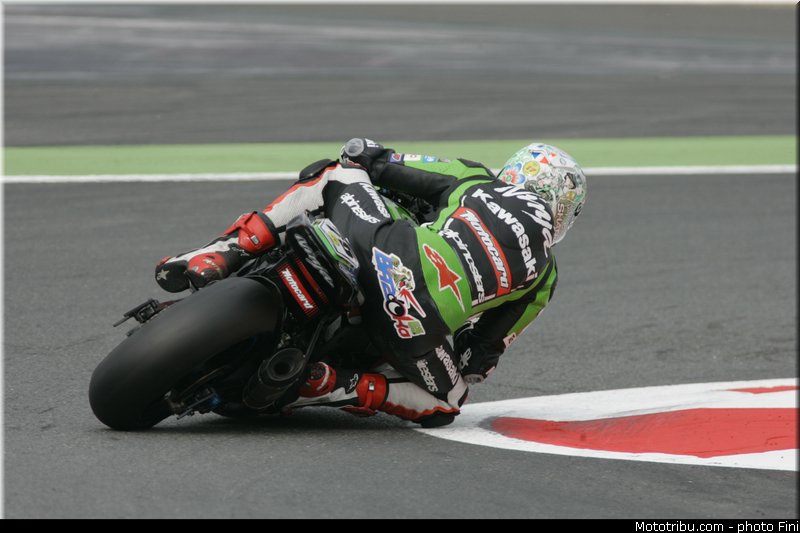 sbk_baz_001_france_magny_cours_2012