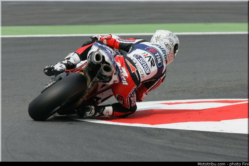 sbk_checa_001_france_magny_cours_2012