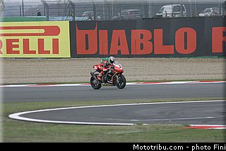 sbk_biaggi_008_france_magny_cours_2012.jpg