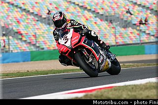 sbk_biaggi_014_france_magny_cours_2012.jpg