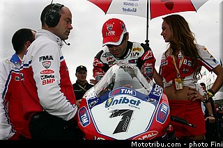 sbk_checa_005_france_magny_cours_2012.jpg