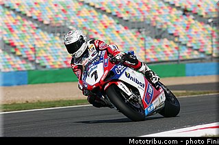 sbk_checa_006_france_magny_cours_2012.jpg
