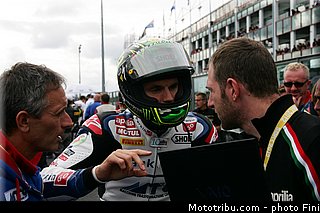 sbk_davies_005_france_magny_cours_2012.jpg