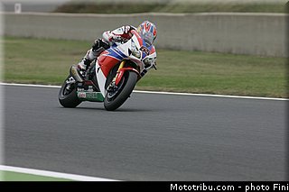 sbk_rea_001_france_magny_cours_2012.jpg