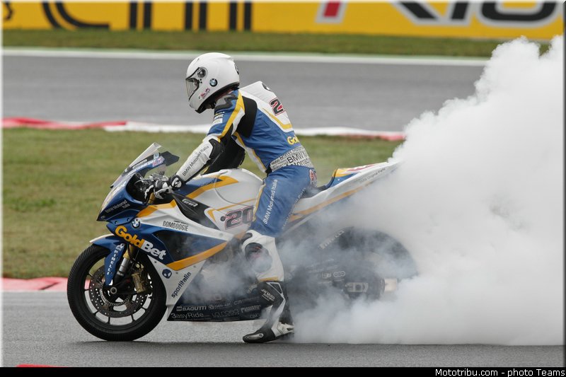 1000stk_barrier_002_france_magny_cours_2012