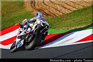 sbk_guintoli_001_france_magny_cours_2012.jpg