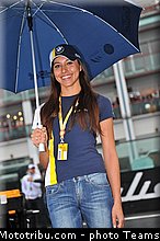 sbk_pitbabe_014_france_magny_cours_2012.jpg