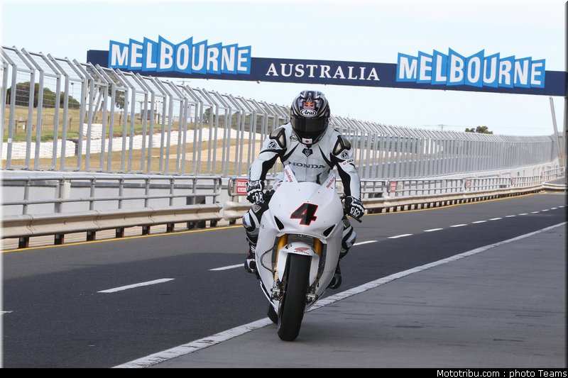 aoyama_001 superbike_supersport_test_2012