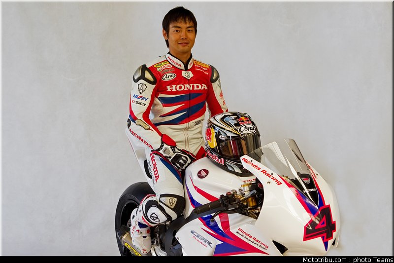 aoyama_020 superbike_supersport_test_2012