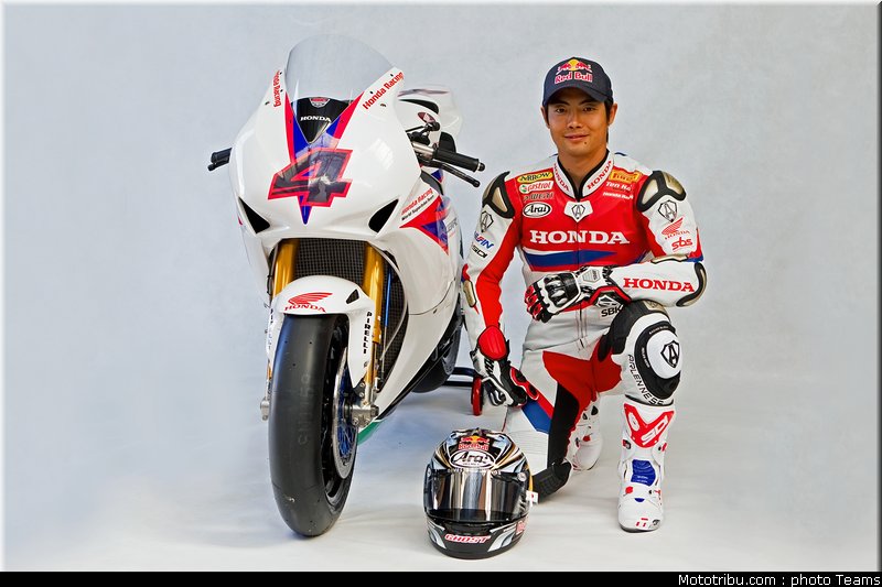 aoyama_033 superbike_supersport_test_2012
