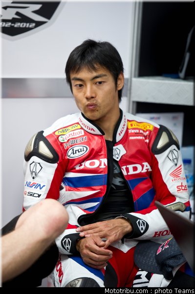 aoyama_036 superbike_supersport_test_2012