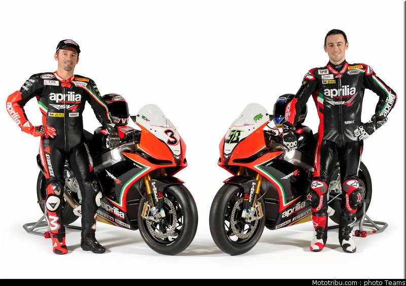 aprilia_004 superbike_supersport_test_2012