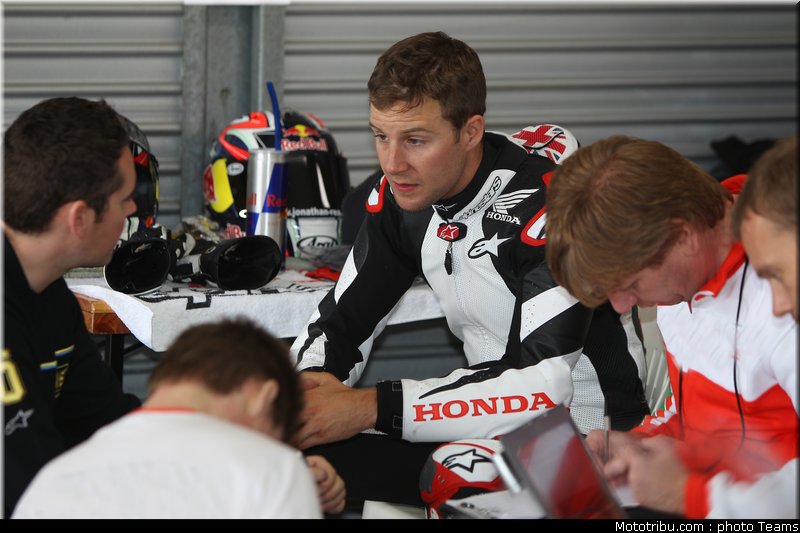 rea_019 superbike_supersport_test_2012
