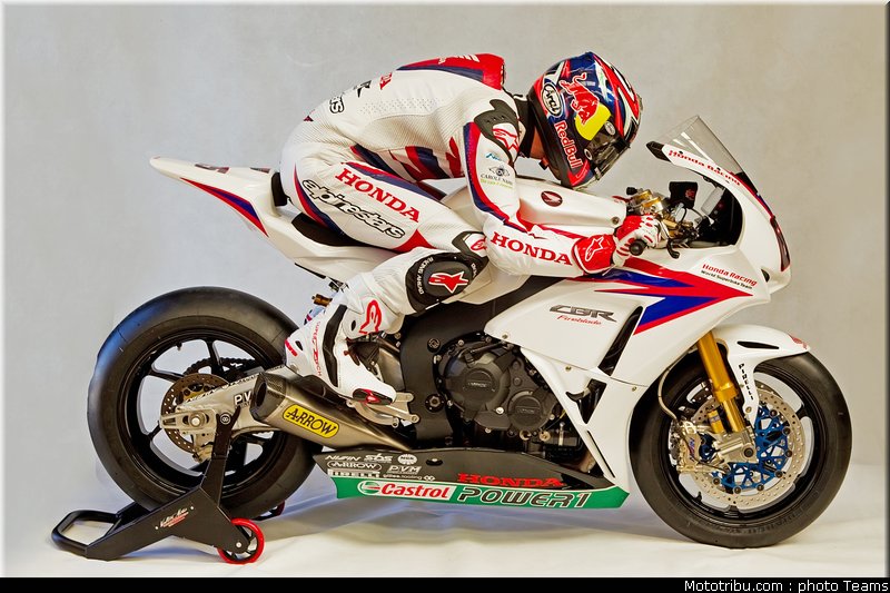 rea_035 superbike_supersport_test_2012