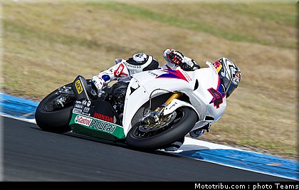 aoyama_003 superbike_supersport_test_2012.jpg