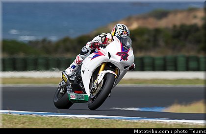 aoyama_016 superbike_supersport_test_2012.jpg