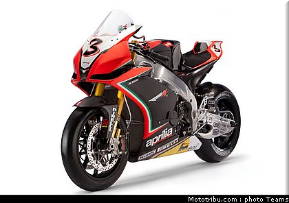 biaggi_003 superbike_supersport_test_2012.jpg