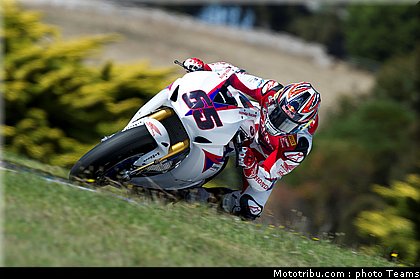 rea_022 superbike_supersport_test_2012.jpg