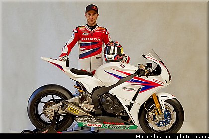 rea_036 superbike_supersport_test_2012.jpg