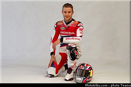 rea_045 superbike_supersport_test_2012.jpg