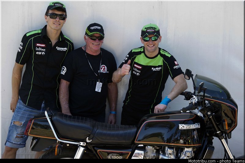 superbike_pitbabe_015_australie_philip_island_2013