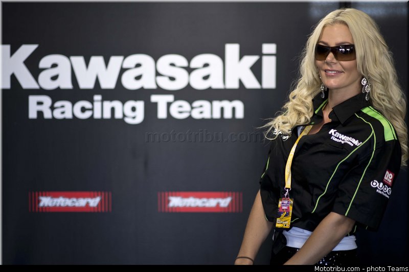 superbike_pitbabe_016_australie_philip_island_2013