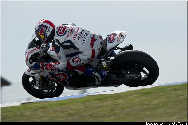 superbike_rea_005_australie_philip_island_2013