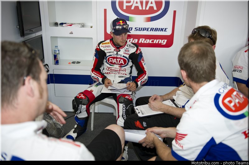 superbike_rea_015_australie_philip_island_2013